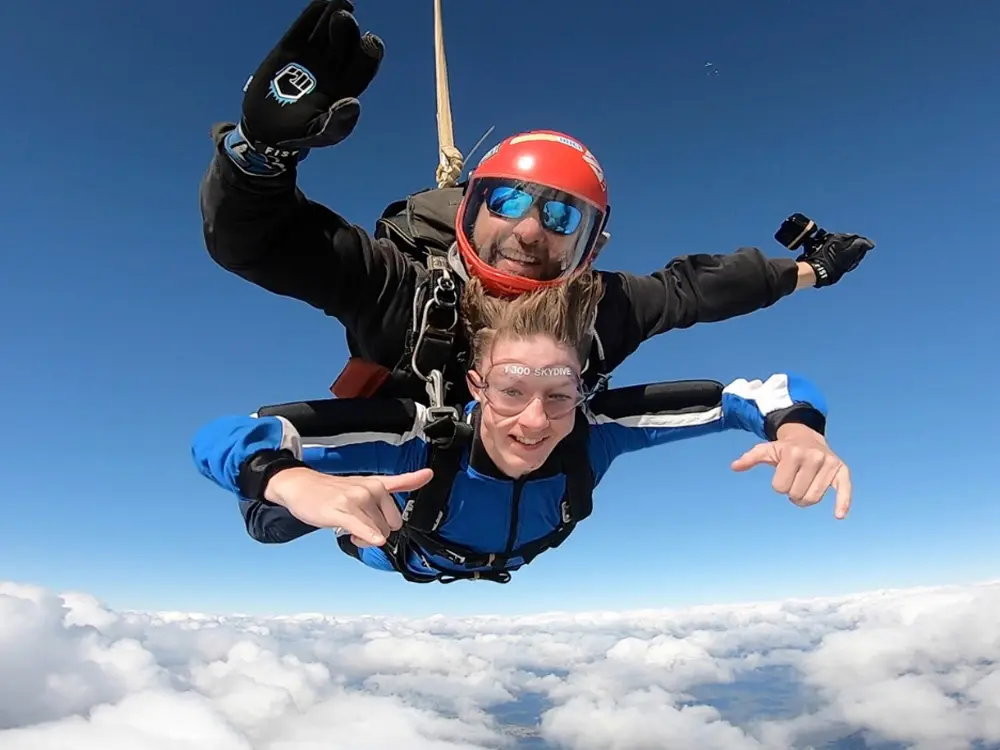 브리즈번 선샤인코스트 스카이다이빙 14000피트 (해변랜딩)